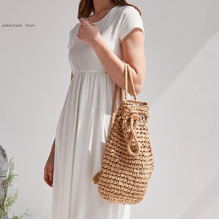 手作り巾着ビーチショルダーバッグ ラフィア ラタン織りトラベ - Women'S Raffia Bags のレビューと価格
