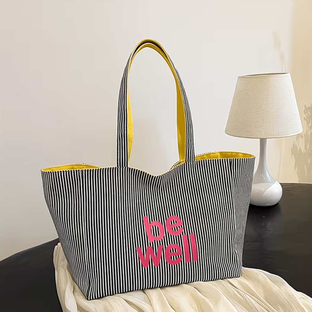 ファッショナブルなストライププリント文字入り両面ショッピング - Women Bags On Sale のレビューと価格